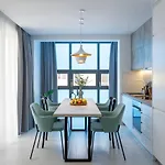 Disegno Residences 아파트 하니아