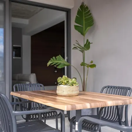 Disegno Residences *