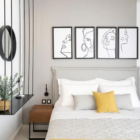 Disegno Residences アパート *